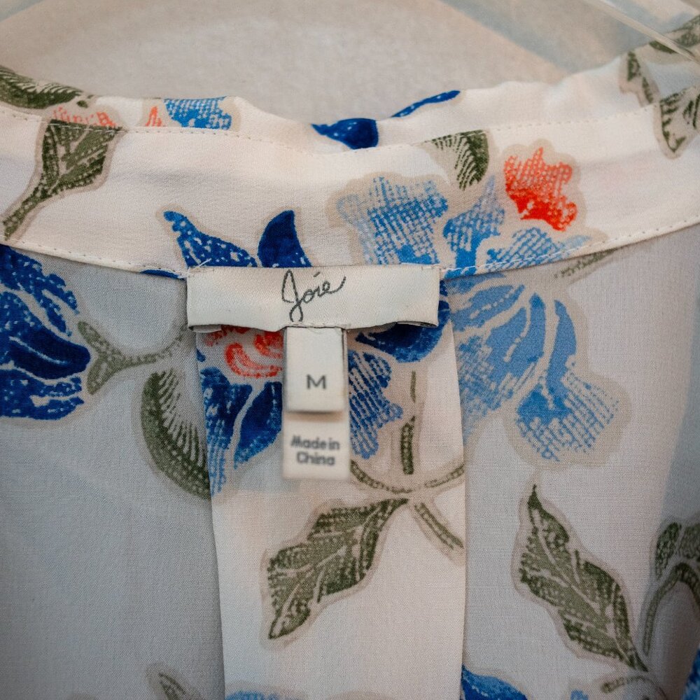 JOIE | desmonda 100% silk pajama-style floral blouse | size medium - Picture 6 of 6
